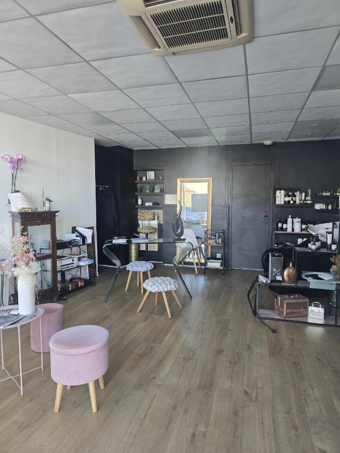 GUYLAINE LAMOTHE GL COIFFURE RELOOKING