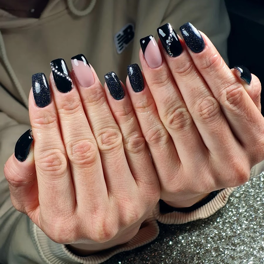 Marie Color Nails