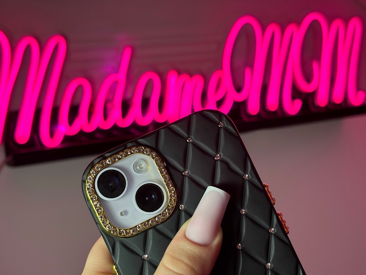 Madame MM