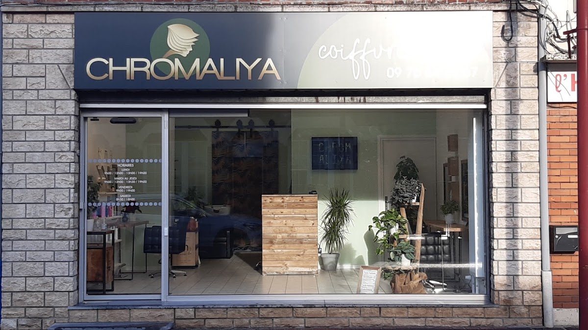 Salon Chromaliya