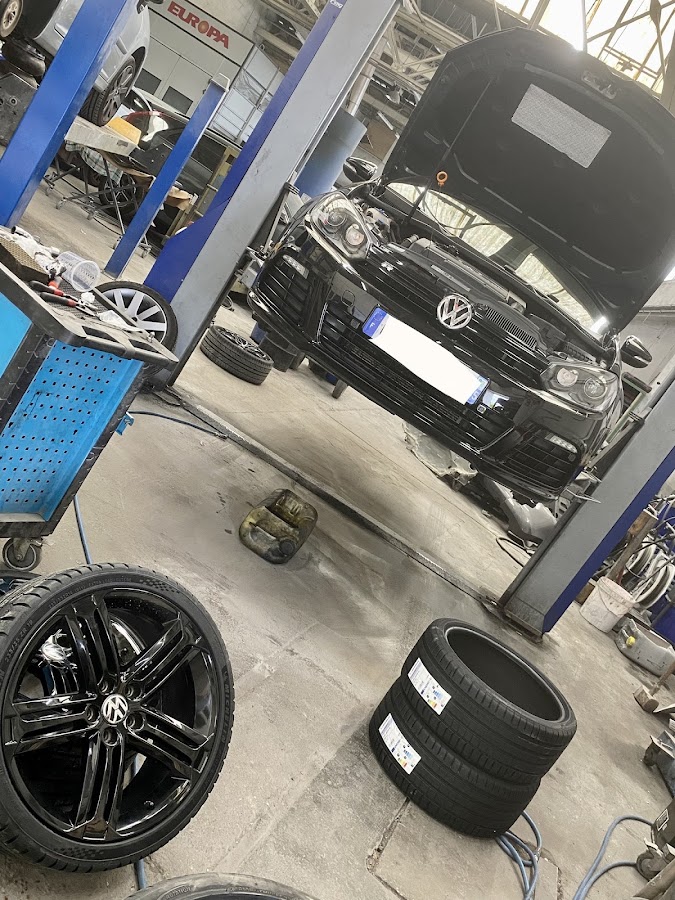 Orleans Autos