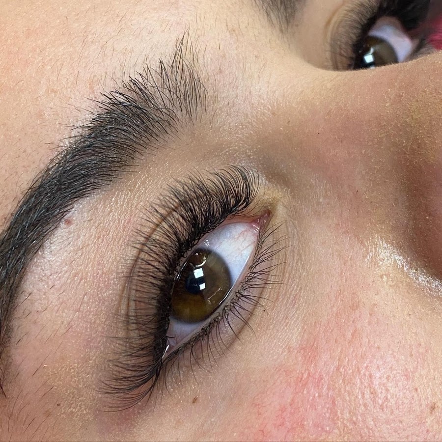 JULIA SHINE BEAUTY