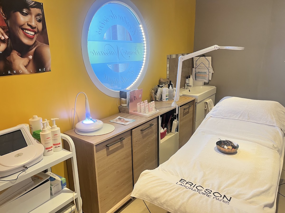 Beauté Naissante, Centre Expertise en Facial et Silhouette. Epilation définitive Laser Diode / Electrolyse .