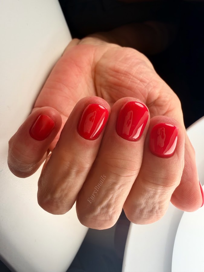 EuryBnails