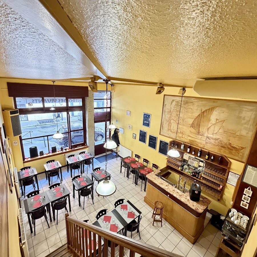 Le Bistro des Vivants