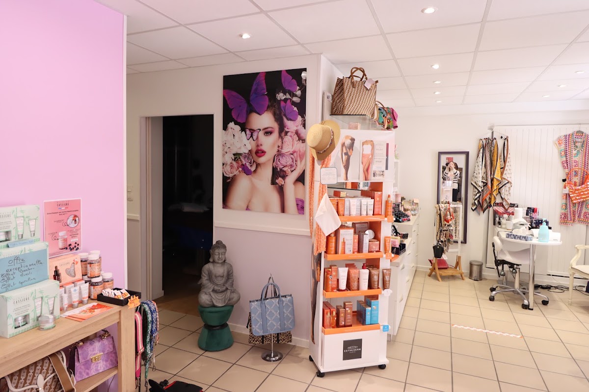 INSTITUT AQUA BEAUTE