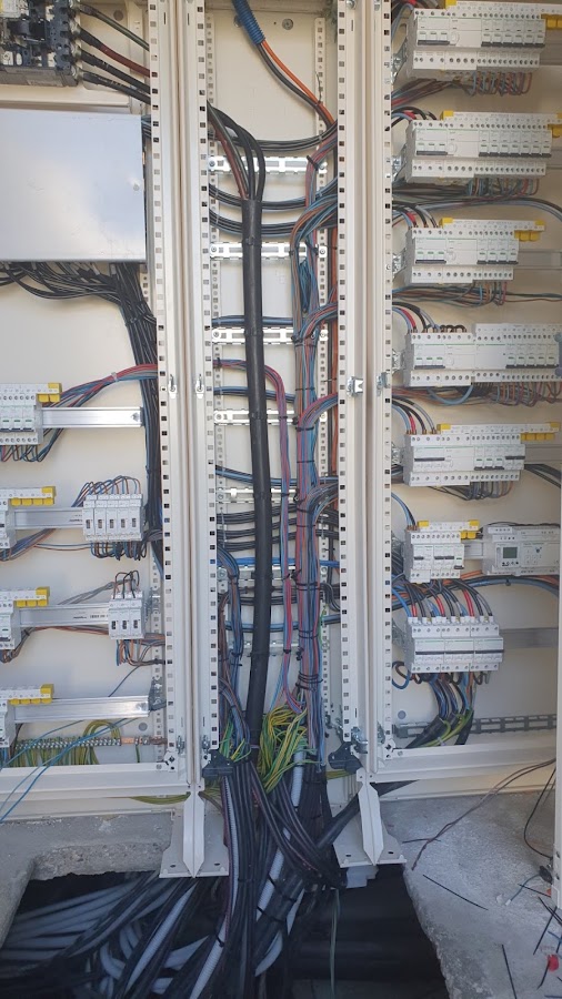 AM électricité