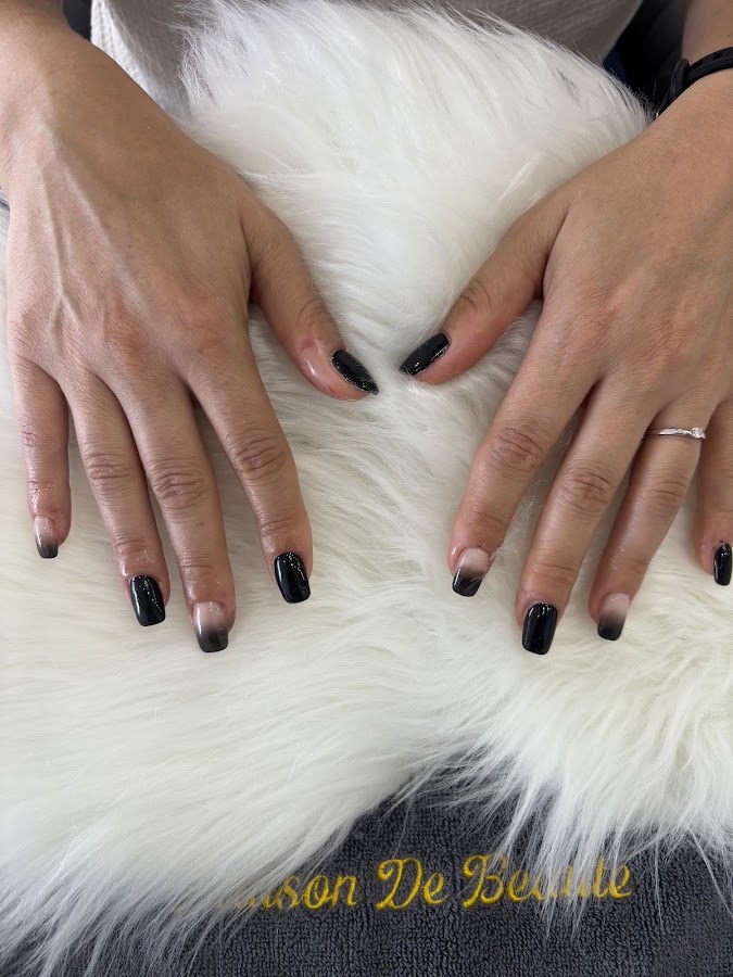 Maison De Beauté - Nails Massy