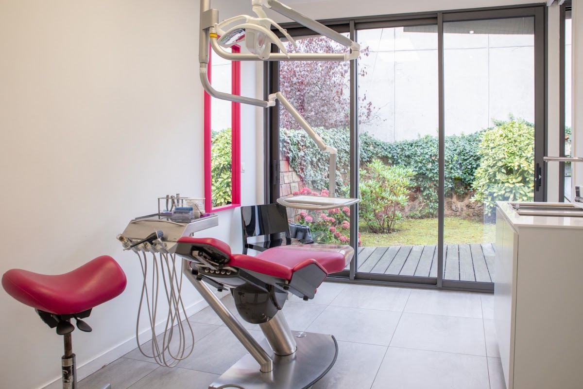 Cabinet des Drs BILLET et BOTTARO - Argenteuil - Alignement dentaire - Orthodontie invisible par aligneurs