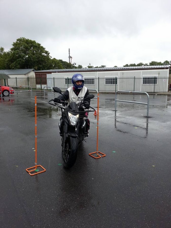 PLATEAU AUTO MOTO ECOLE DES SABLONS