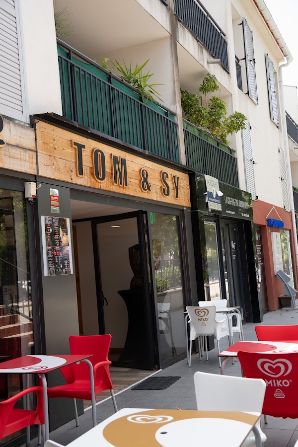 Tom & Sy
