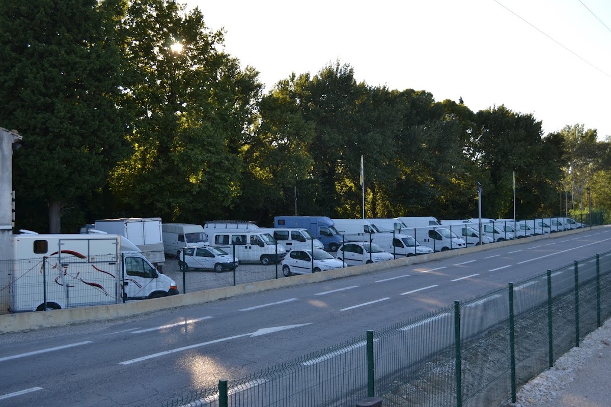 Vignères Véhicules Les Vans Roussel