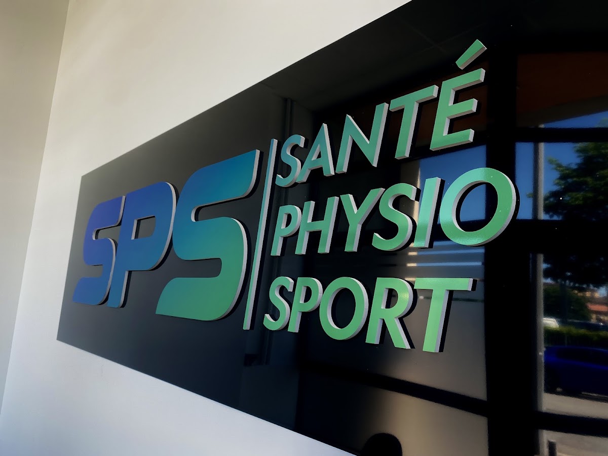 Emilie de Simone Kinésithérapeute du sport