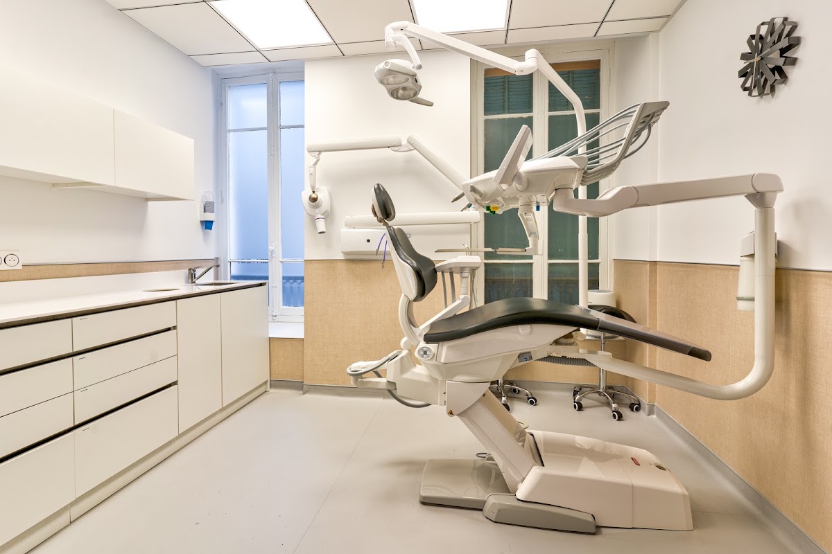 Clinadent - Centre Dentaire, Nice Jean-Médecin