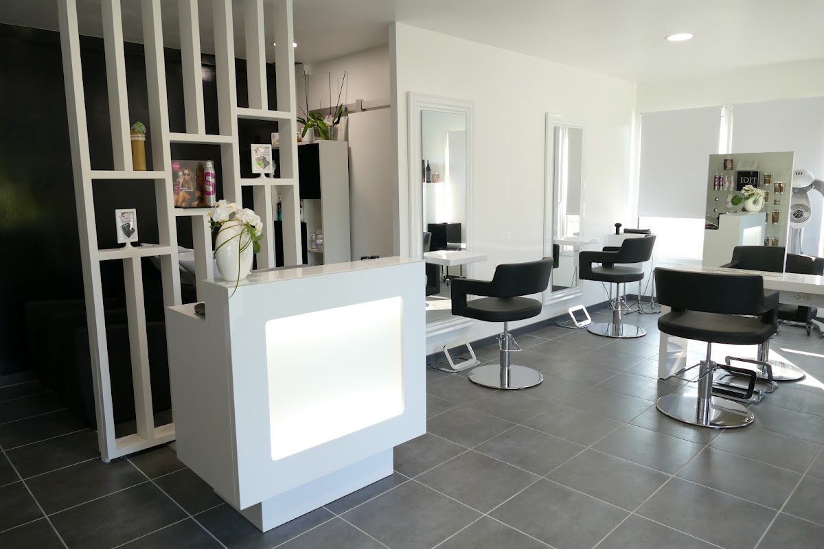 C&LINE COIFFURE