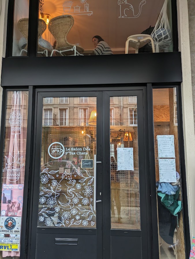 Le Salon des P'Tea Chats
