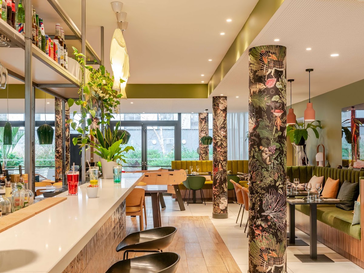 LAGO RESTAURANT