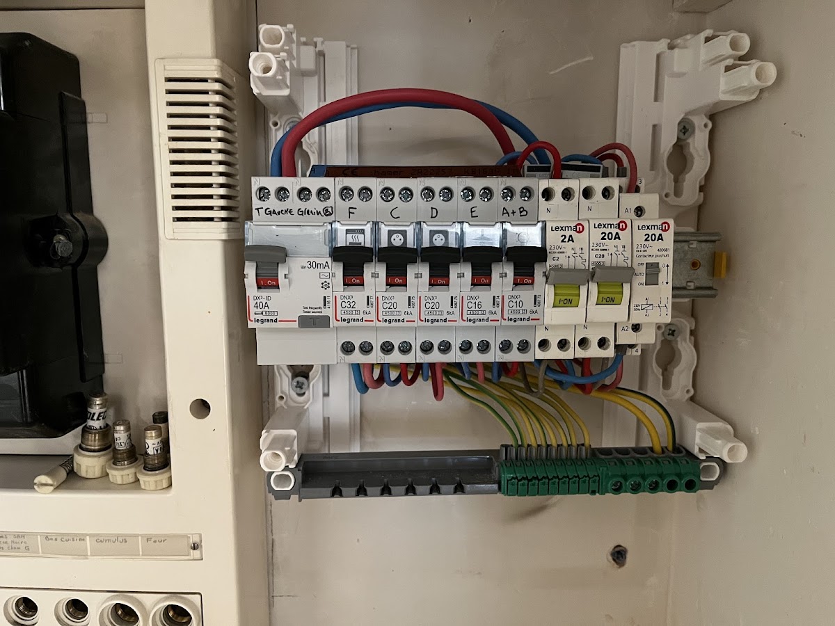 JW Electrcite