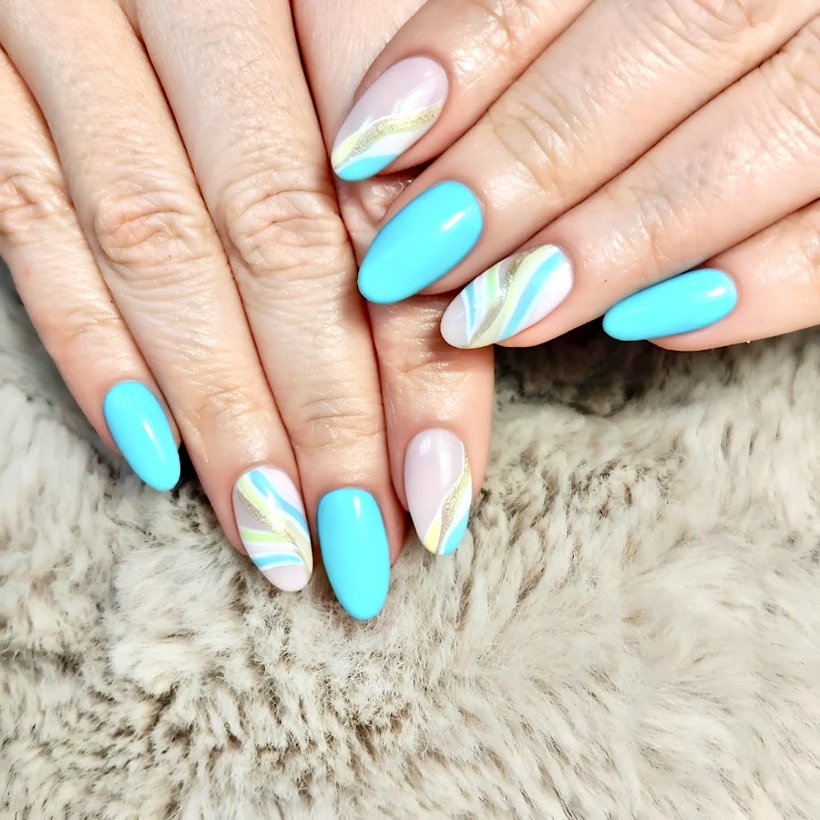 The Nails Room | Ongles & Regard