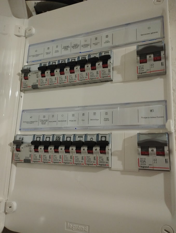 SARL MAXELEC