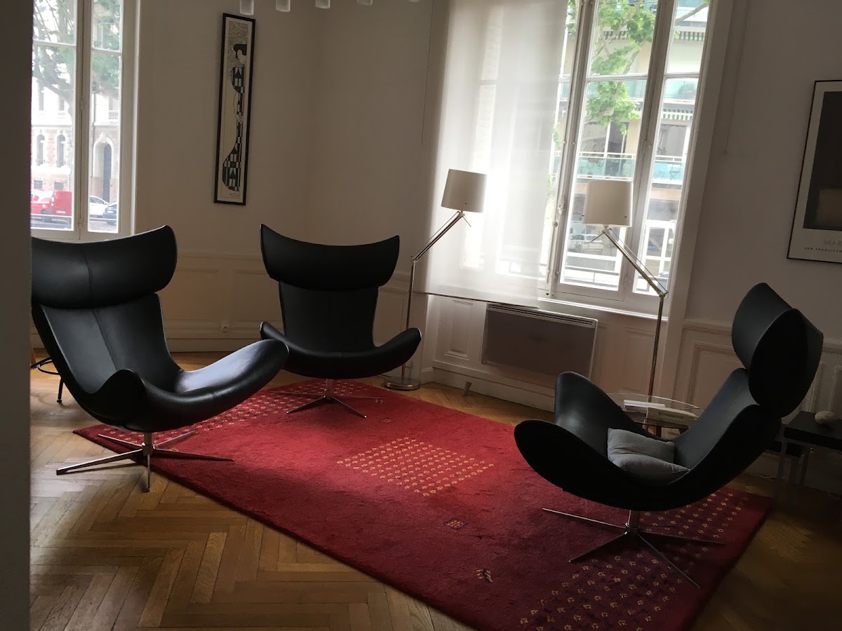 Gilles ONGARO, Thérapie de Couple, Psychologue Couple, Conseiller Conjugal, Thérapeute Couple, Thérapie Couple Lyon