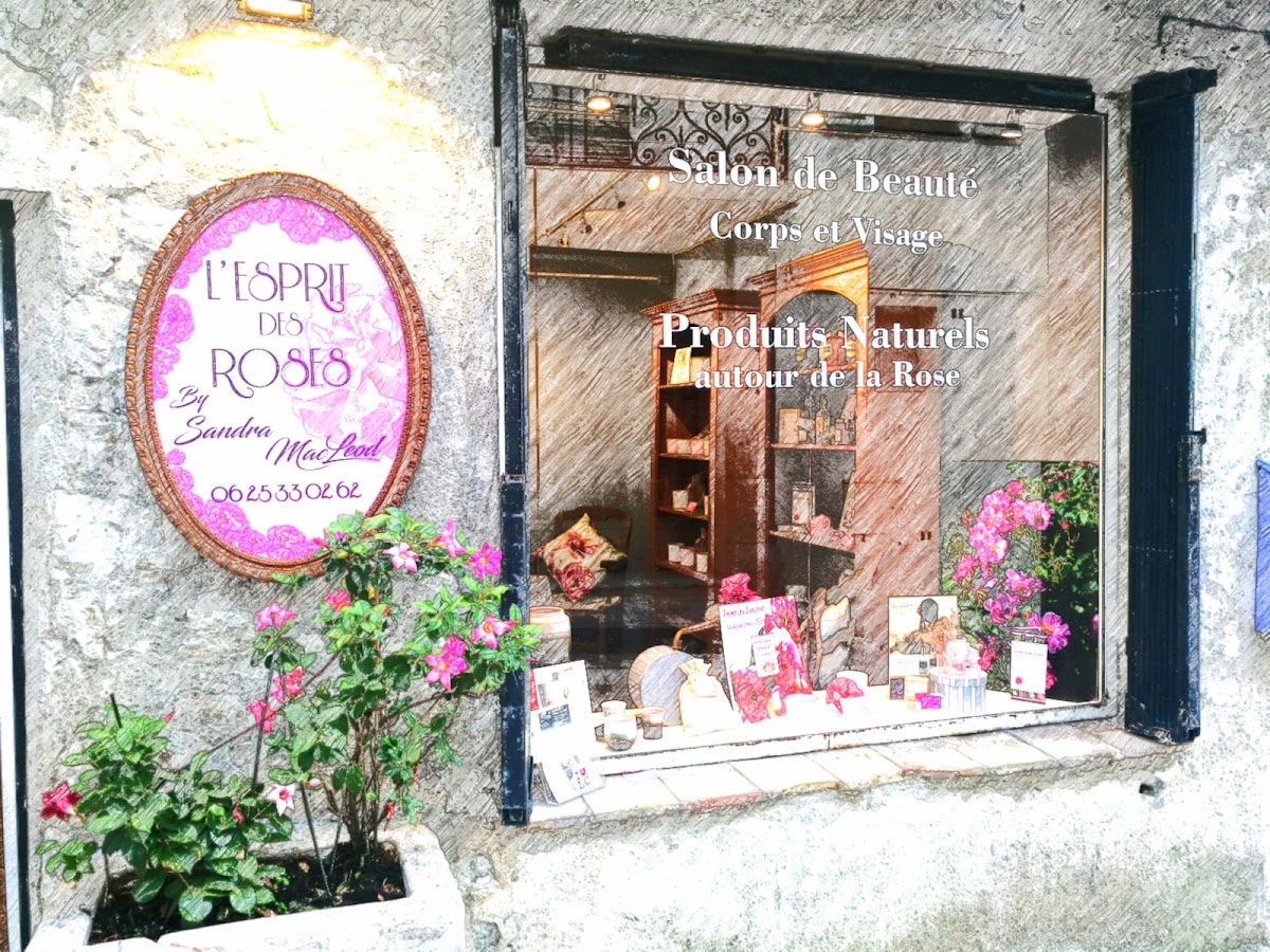 L´esprit Des Roses by Sandra