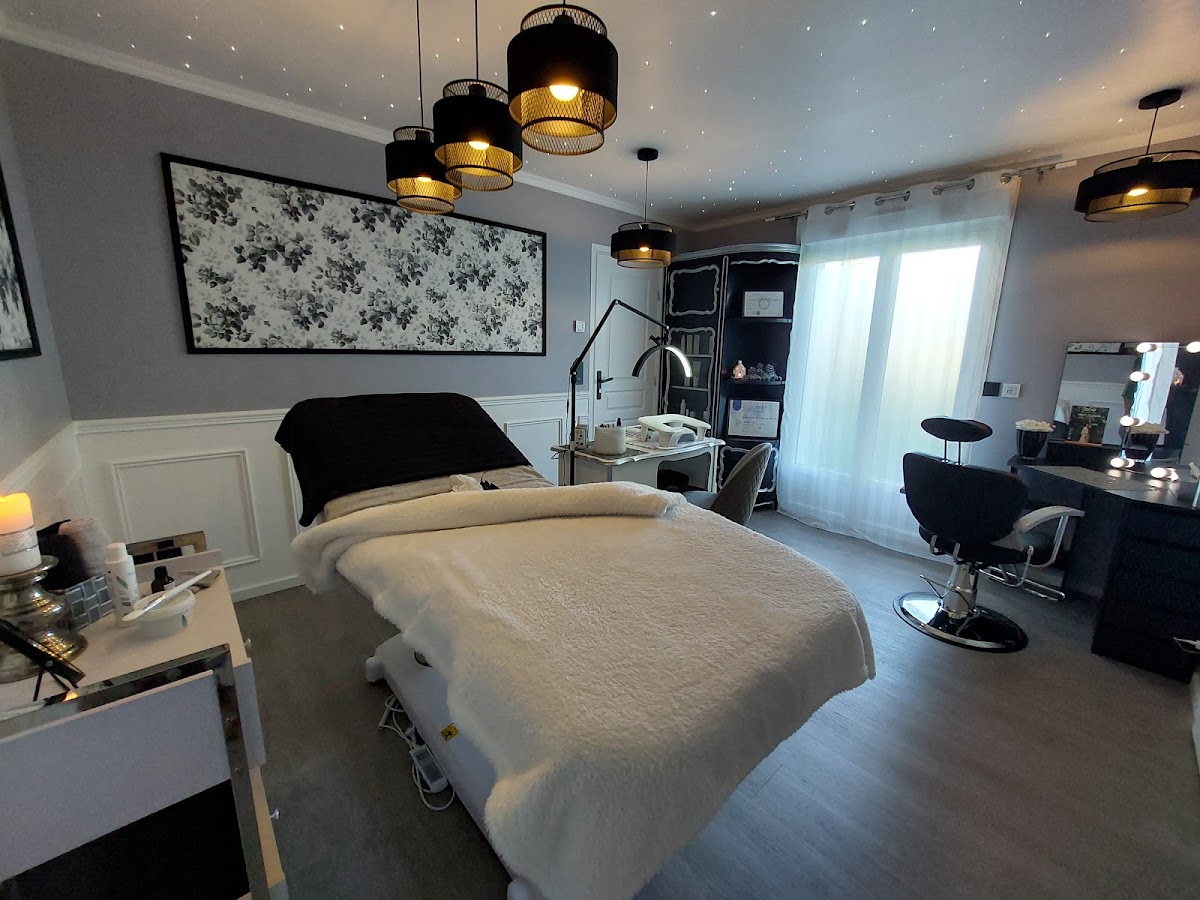 Aline - SOINS ESTHETIQUES -