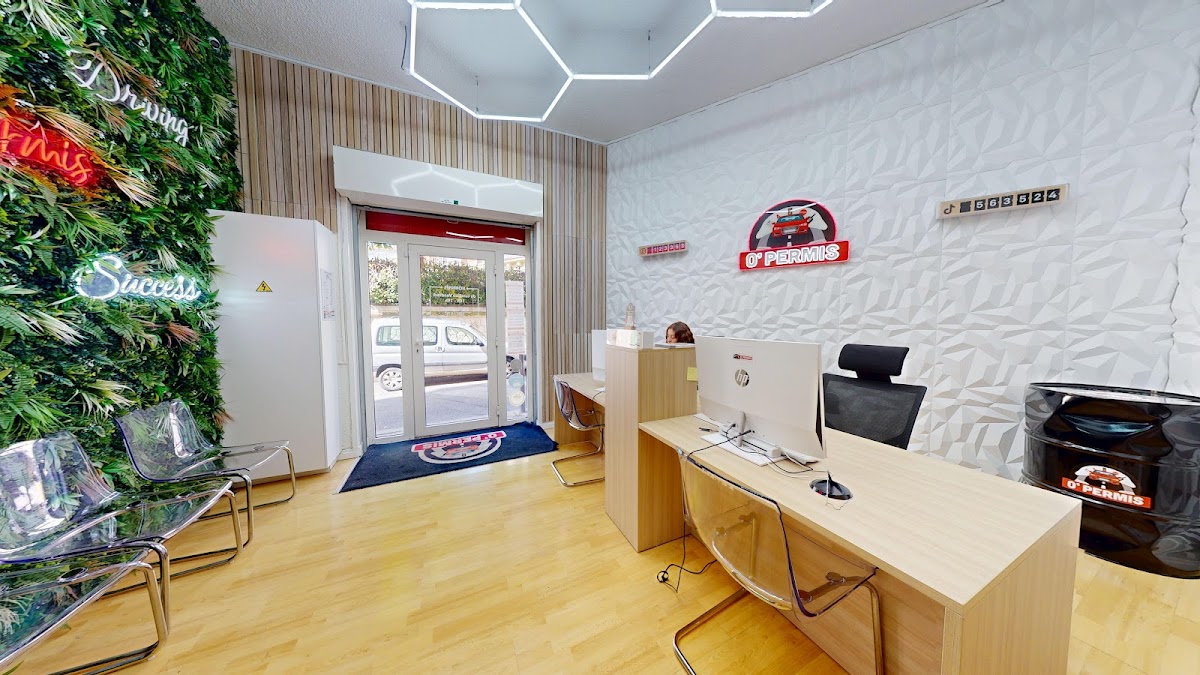 Auto Ecole O'Permis Centre Boussairolles Montpellier ( Permis B, Permis Moto, Financement CPF )