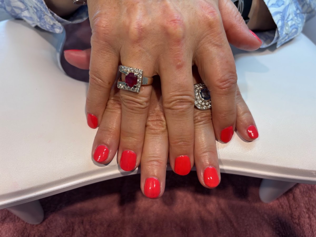 Nails Artist