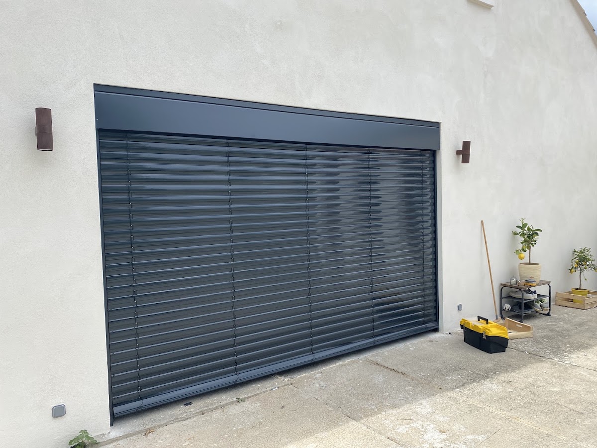 MENPLAST Menuiseries PVC , ALU , BOIS , ACIER
