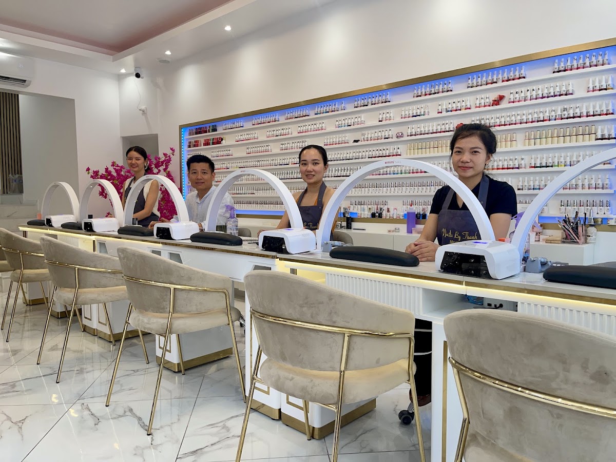 Nails by Thanh Saint Guilhem - Head Spa - Montpellier