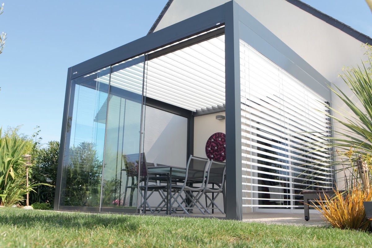 Komilfo AB Stores SARL à Blois - Pergolas, Stores, Fenêtres, Menuiseries