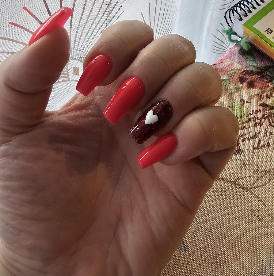 So'Nails styliste ongulaire, Réhaussement de cils