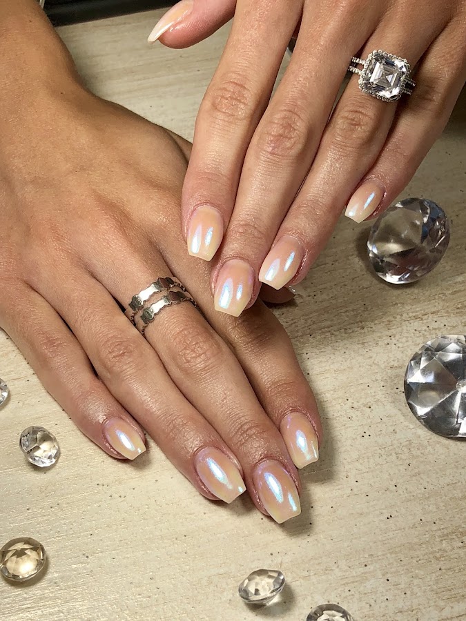 LES ONGLES DE LYVIE