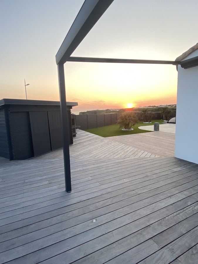 AMC HABITAT Menuiserie - Terrasse & menuiserie Bois, Pvc, Alu aux Sables d'Olonne