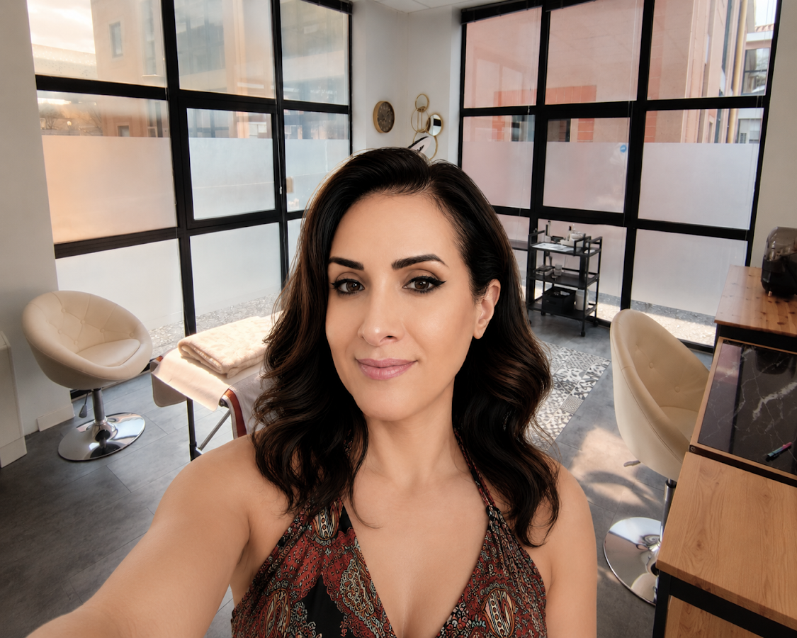 Sandra Sabina. Maquillage permanent, Microblading. Hydrafacial. Microneedling, Hyalnano, Carbon peel. Formations.