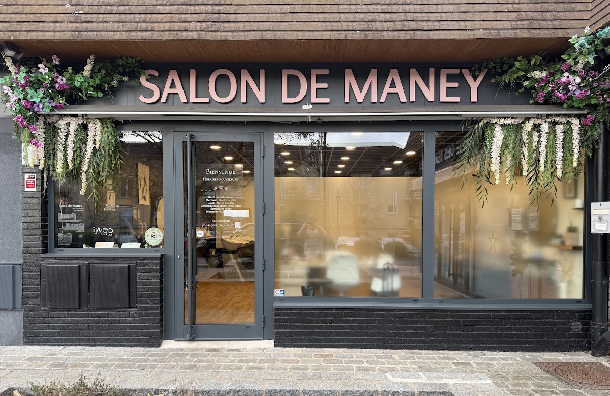 Salon De Maney