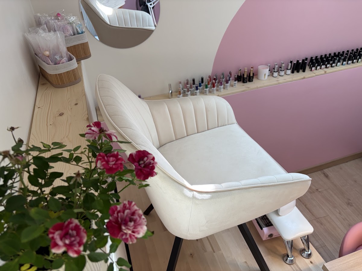 Les Ongles De Lisa