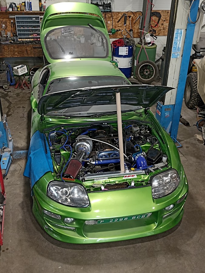 Performance & Collector's Garage