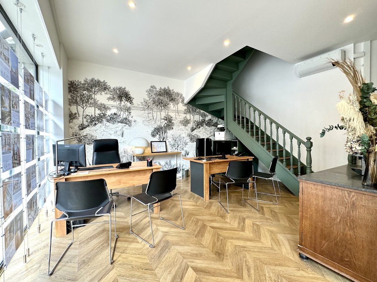 Agence Revolat & Associés