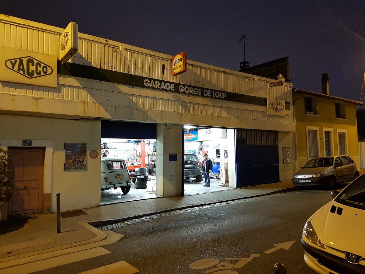 Garage Gorge de Loup