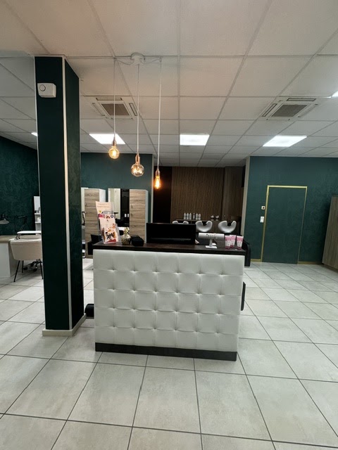 Salon de coiffure : Miroir de soi