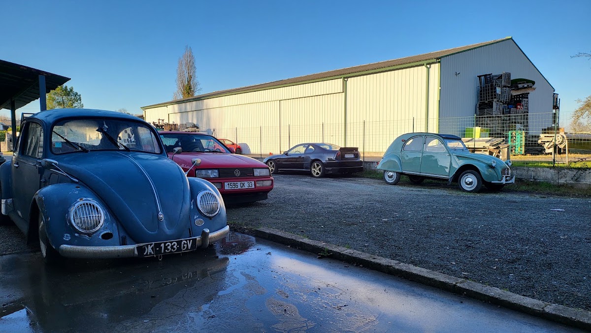 The Vintage Garage