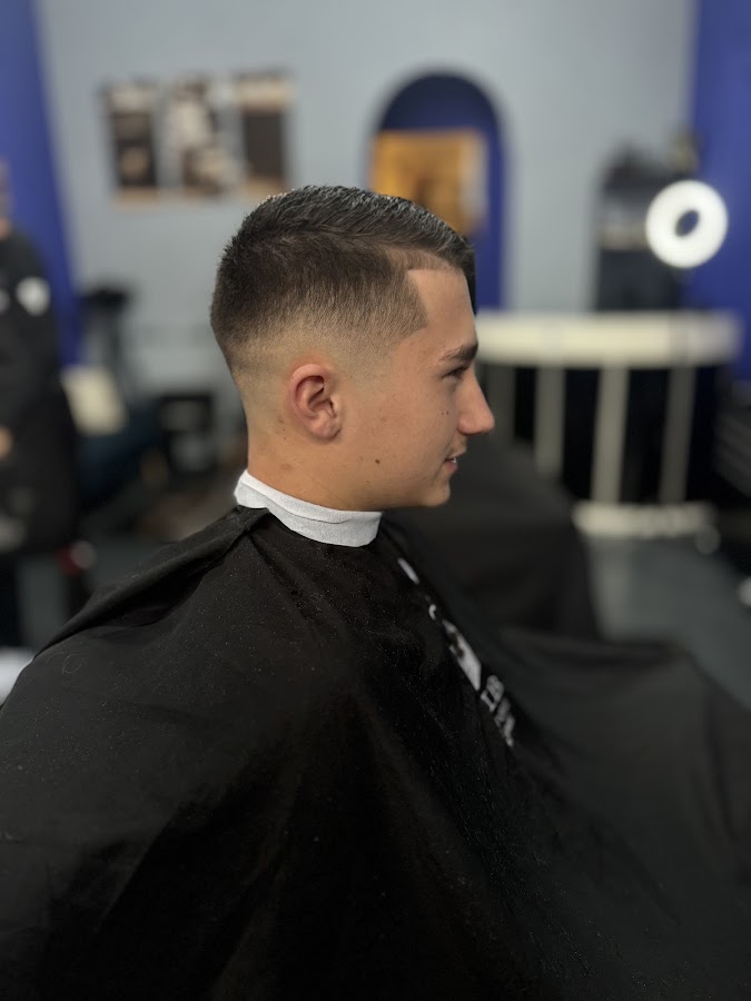HAIR MAX BARBER