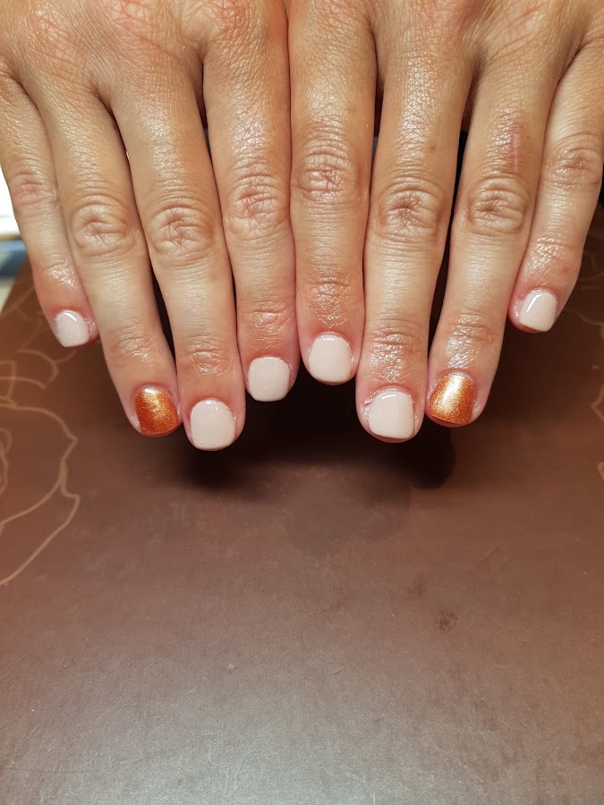 LOUISE NAIL & SPA