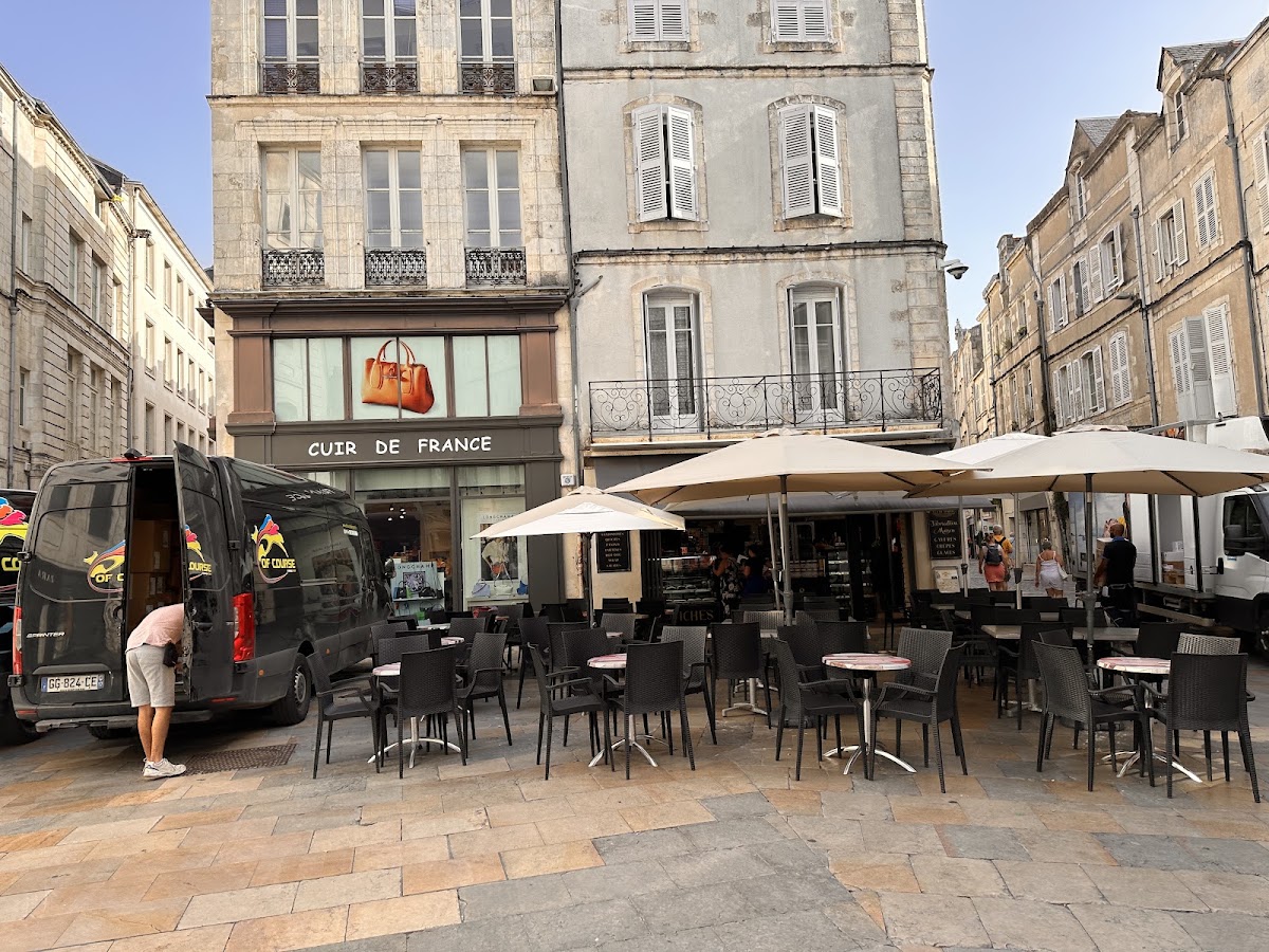 Le Salon