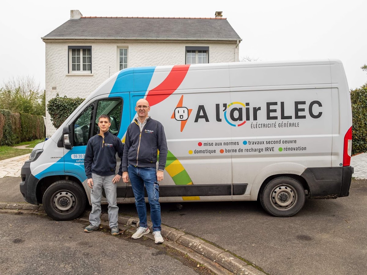 A L'AIR ELEC- Electricité générale (Rénovation maison, cuisine, etc..), qualifié IRVE niv.1 et 2, PAC air/air