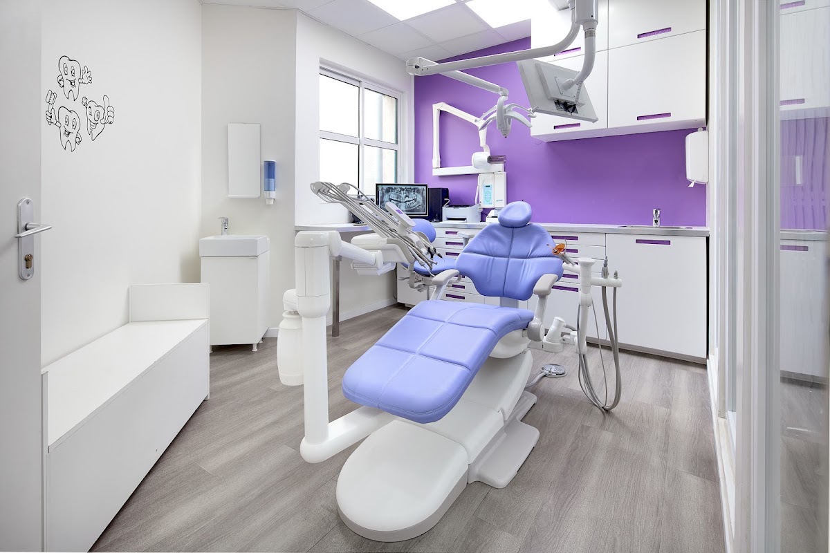 Dentiste Cergy Cabinet Dentaire du Bontemps Orthodontie Implant Dentaire Invisalign