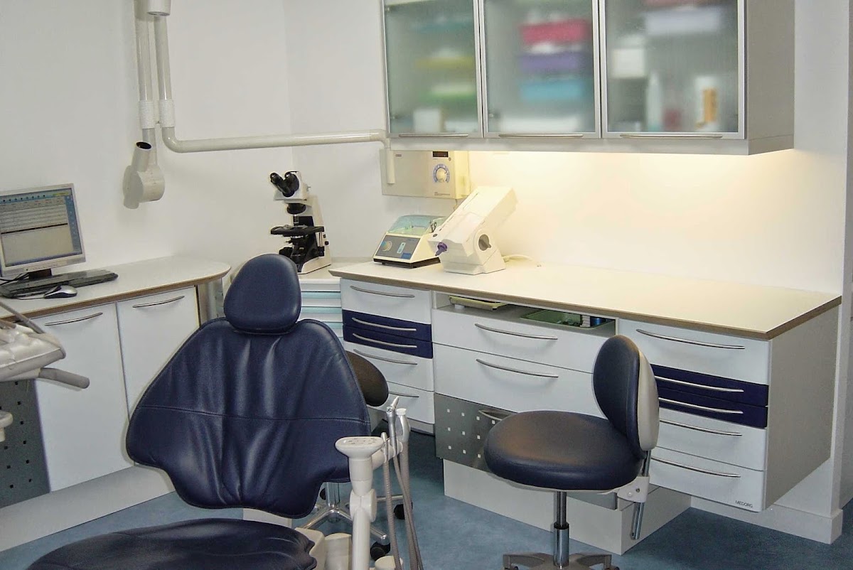 Dr COULANGE - Dentiste