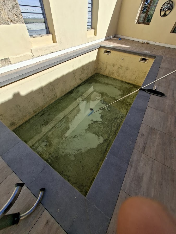Plombier KSP Urgence Dépannage intervention rapide et efficace, Installations sanitaires Rénovation intérieure.